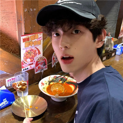 彩虹哥官方网站