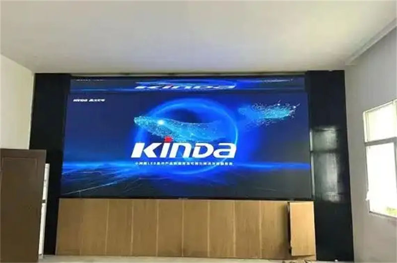 如何改变LED显示屏中的竖排文字方向