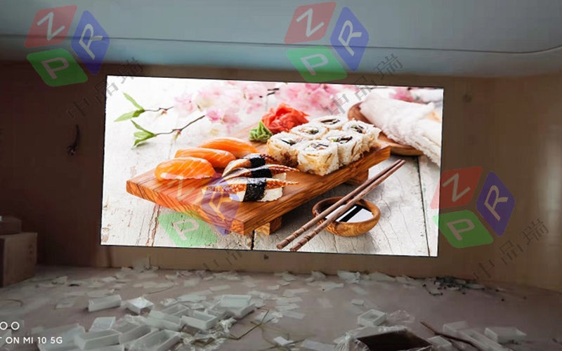 高铁上LED显示屏的品牌解析与技术探讨